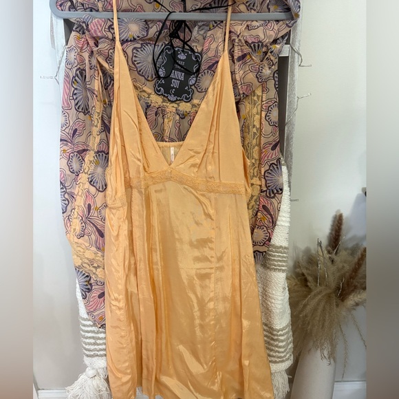 Free People x Anna Sui Rosie Babydoll Dress - Picture 8 of 9